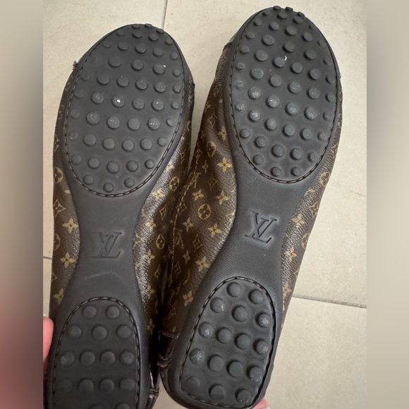 Louis Vuitton Ballet Flats - Picture 2 of 4